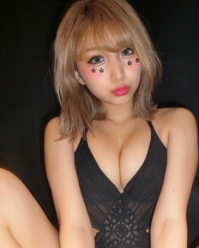 誰もがセックスしたいと思うカラダの素人エロ画像