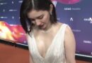 市川紗椰、生乳おっぱい全開！お胸の谷間を見せつけてしまうｗｗｗｗｗ【GIF動画】