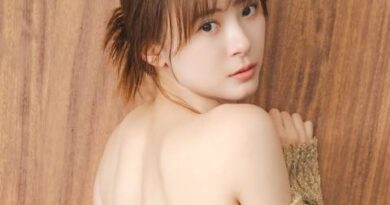 モー娘。生田衣梨奈、マンスジ激写がエロすぎ！卒業前に脱がされるｗｗｗｗｗｗｗ