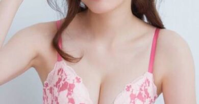 内田理央、おっぱいの谷間！ブラジャー姿がエロくてたまらんｗｗｗｗｗｗｗｗ