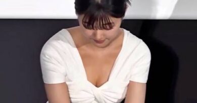 原菜乃華、おっぱいエロすぎ！谷間を何度も見せてくれるｗｗｗｗｗｗｗ【GIF動画】