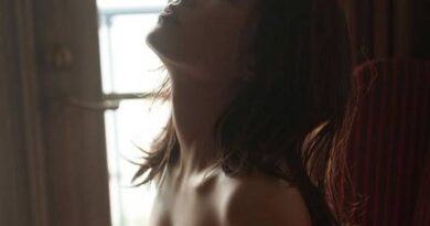 松井珠理奈、おっぱい乳房！下着姿の谷間がエロくてたまらんｗｗｗｗｗｗｗ